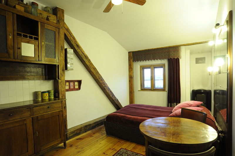 Hostel Deco *